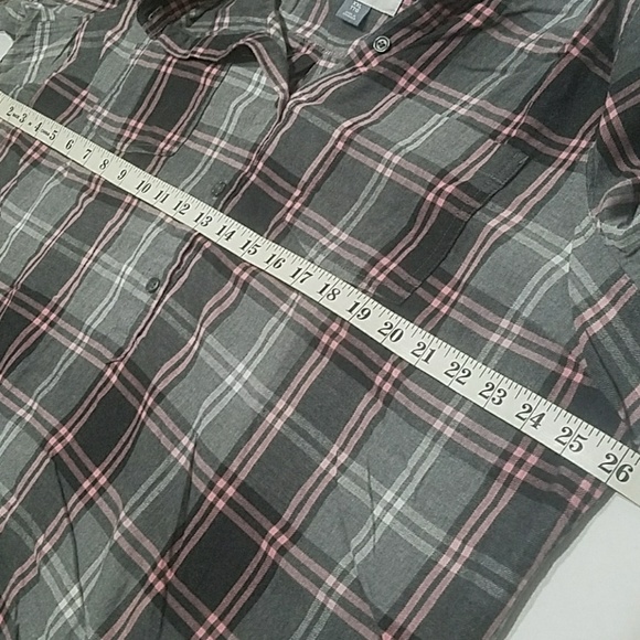 Old Navy Plaid Shirt - Picture 5 of 7
